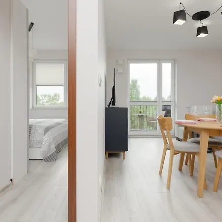Urban Wings - Airport With Parking & Balcony By Renters * Warsaw